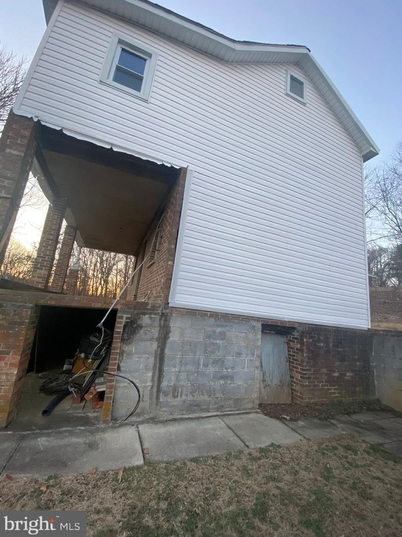 13848 Old National Pike, Mount Airy MD 21771-5715 exterior