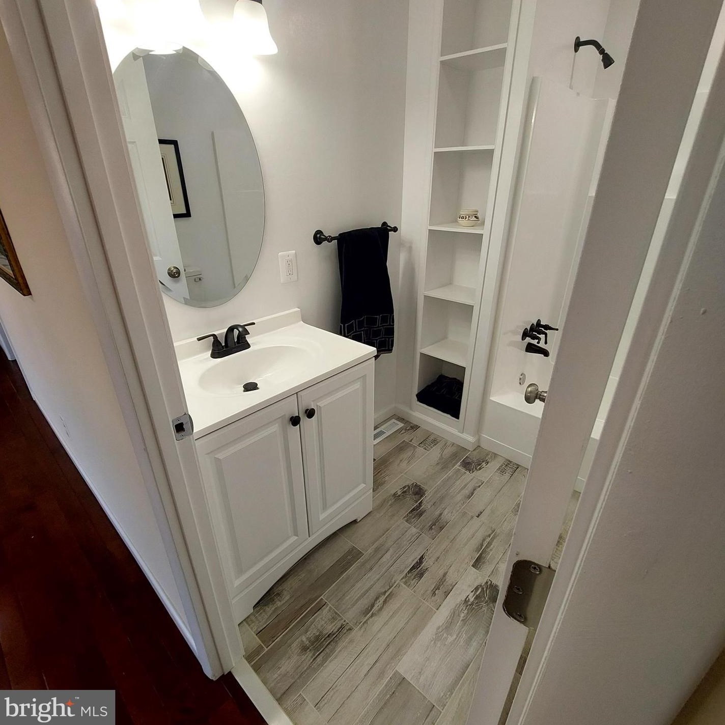 12641 Molesworth Dr, Mount Airy MD  21771-4829 exterior