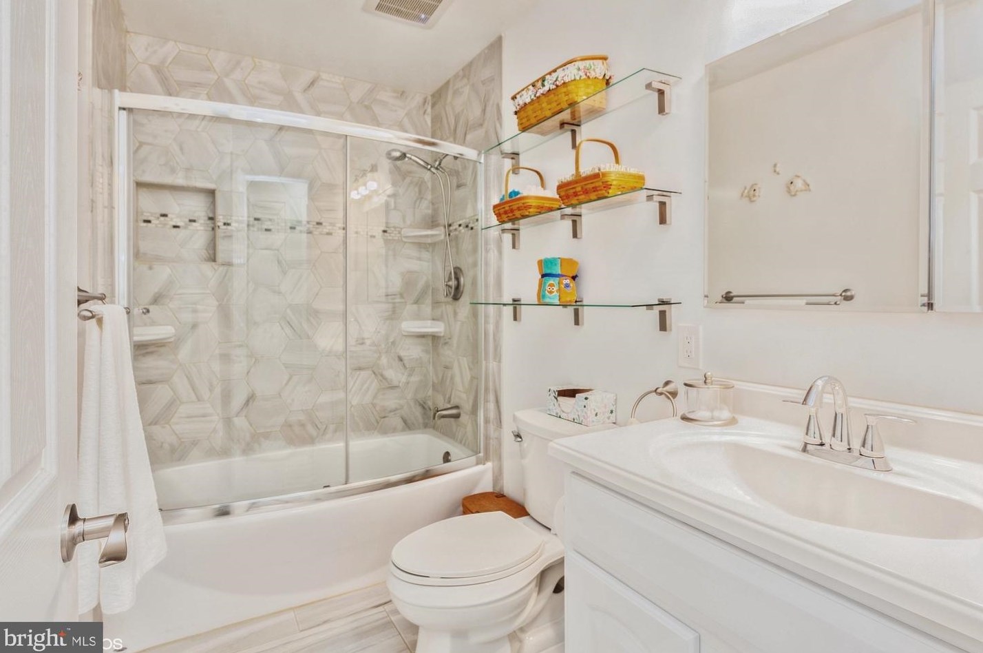 14336 Shirley Bohn Rd, Mount Airy MD 21771-7630 exterior