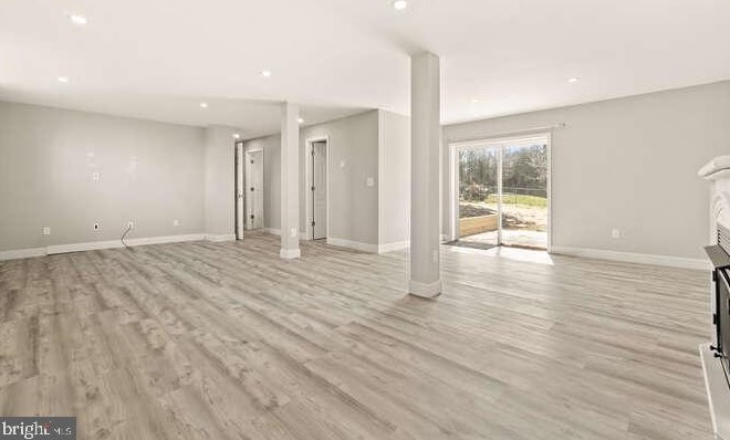 2422 Doubs Ct, Adamstown MD  21710-8924 exterior