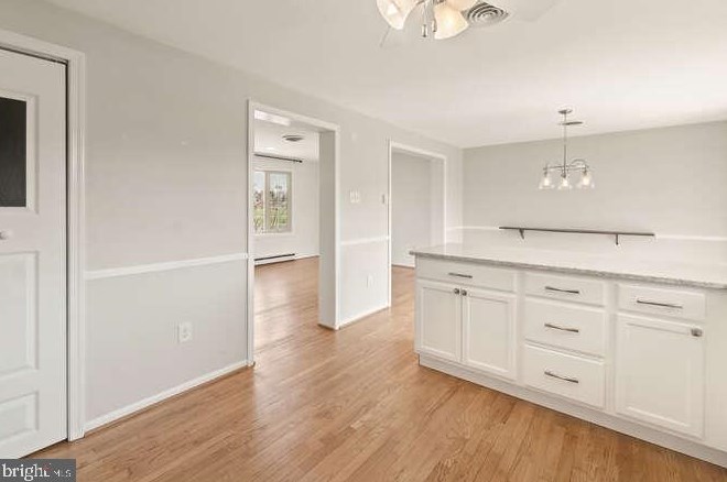 2422 Doubs Ct, Adamstown MD  21710-8924 exterior