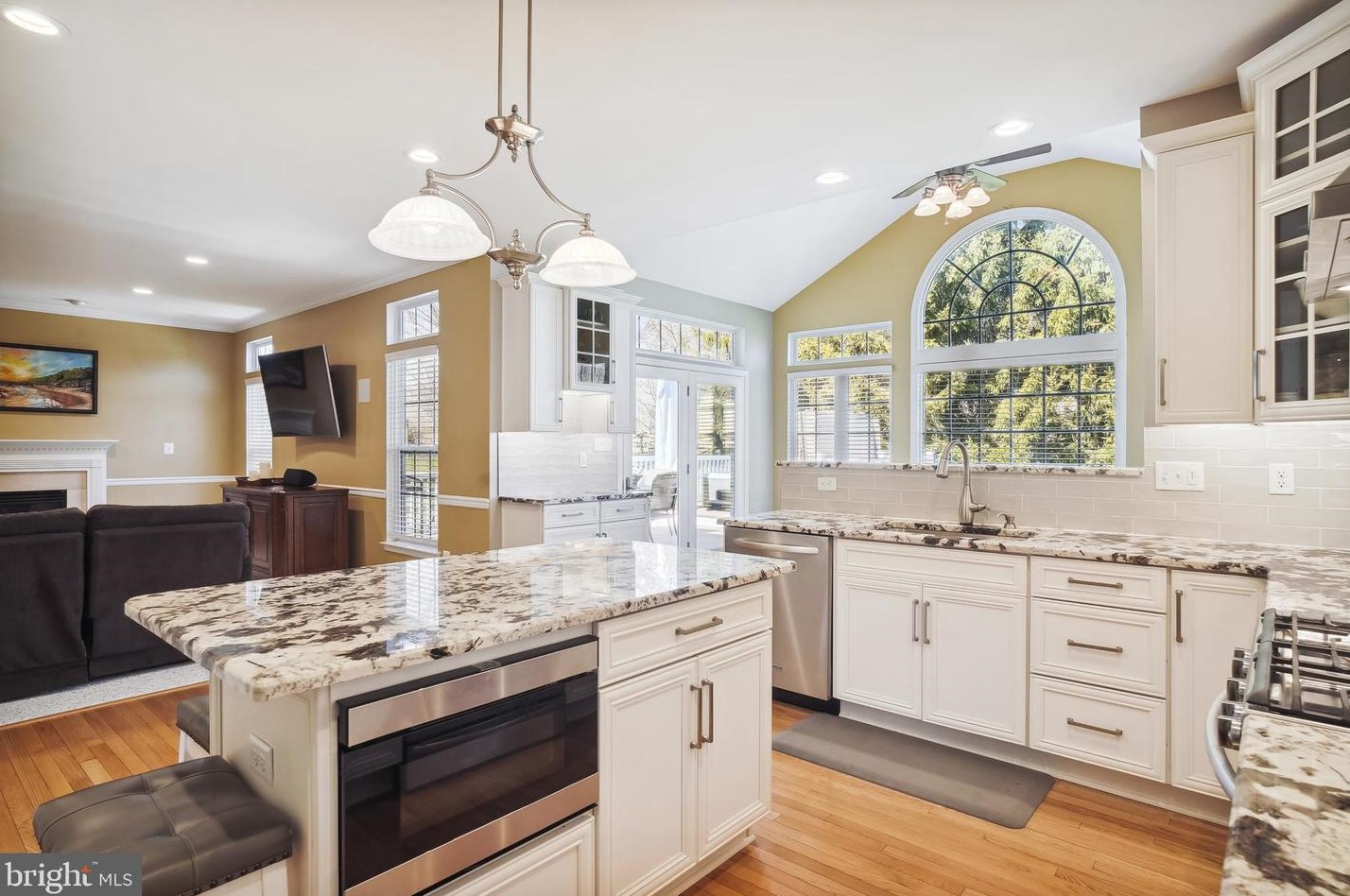 604 Twilight Terrace Ct, Mount Airy MD  21771-5793 exterior