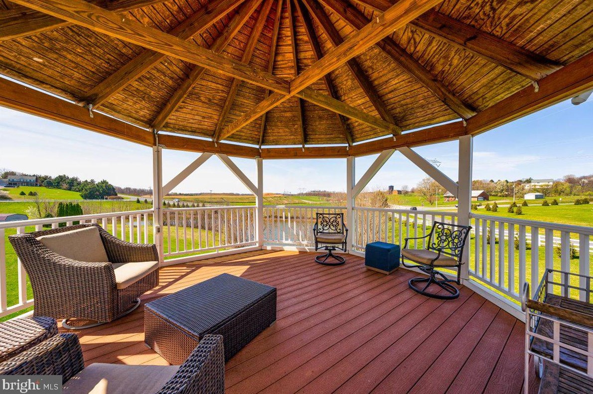 12701 Cowmans Manor Dr, Mount Airy MD  21771-4947 exterior