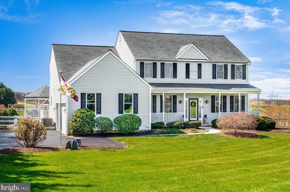 12701 Cowmans Manor Dr, Mount Airy MD  21771-4947 exterior