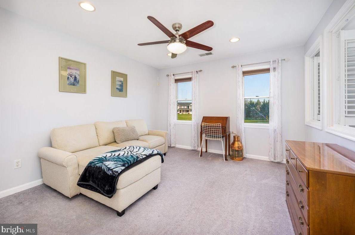 12701 Cowmans Manor Dr, Mount Airy MD  21771-4947 exterior