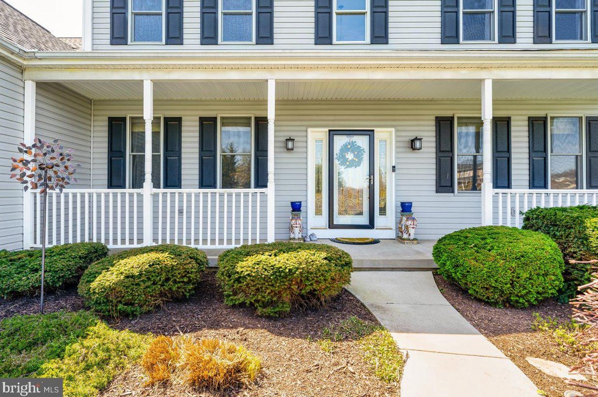 12701 Cowmans Manor Dr, Mount Airy MD  21771-4947 exterior