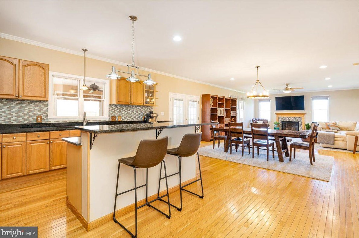 12701 Cowmans Manor Dr, Mount Airy MD  21771-4947 exterior