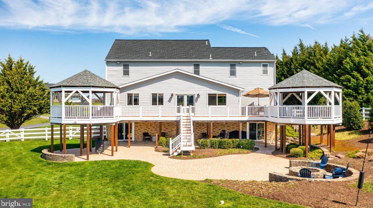 12701 Cowmans Manor Dr, Mount Airy MD  21771-4947 exterior