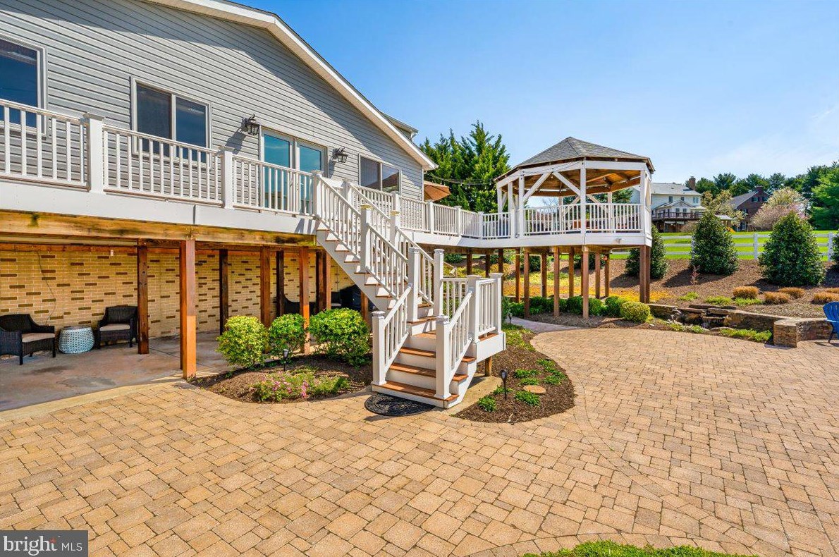 12701 Cowmans Manor Dr, Mount Airy MD  21771-4947 exterior