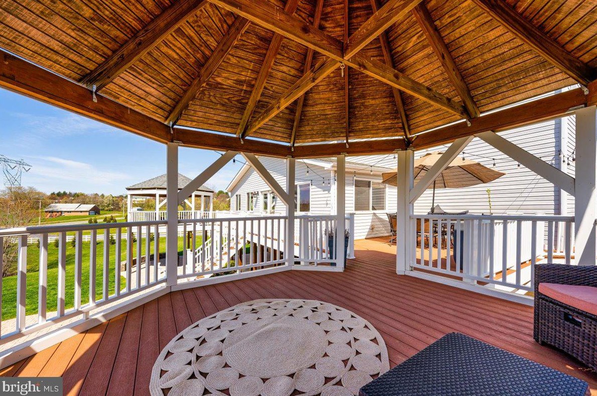 12701 Cowmans Manor Dr, Mount Airy MD  21771-4947 exterior