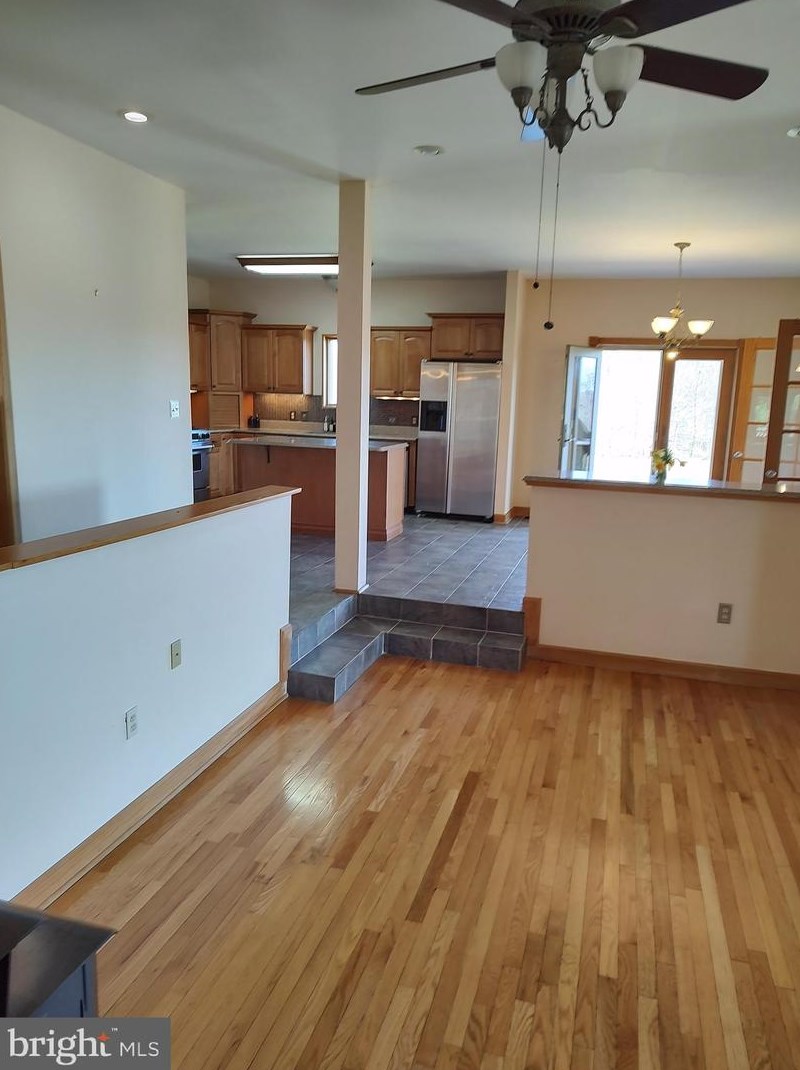 7670 Talbot Run Rd, Mount Airy MD  21771-8402 exterior