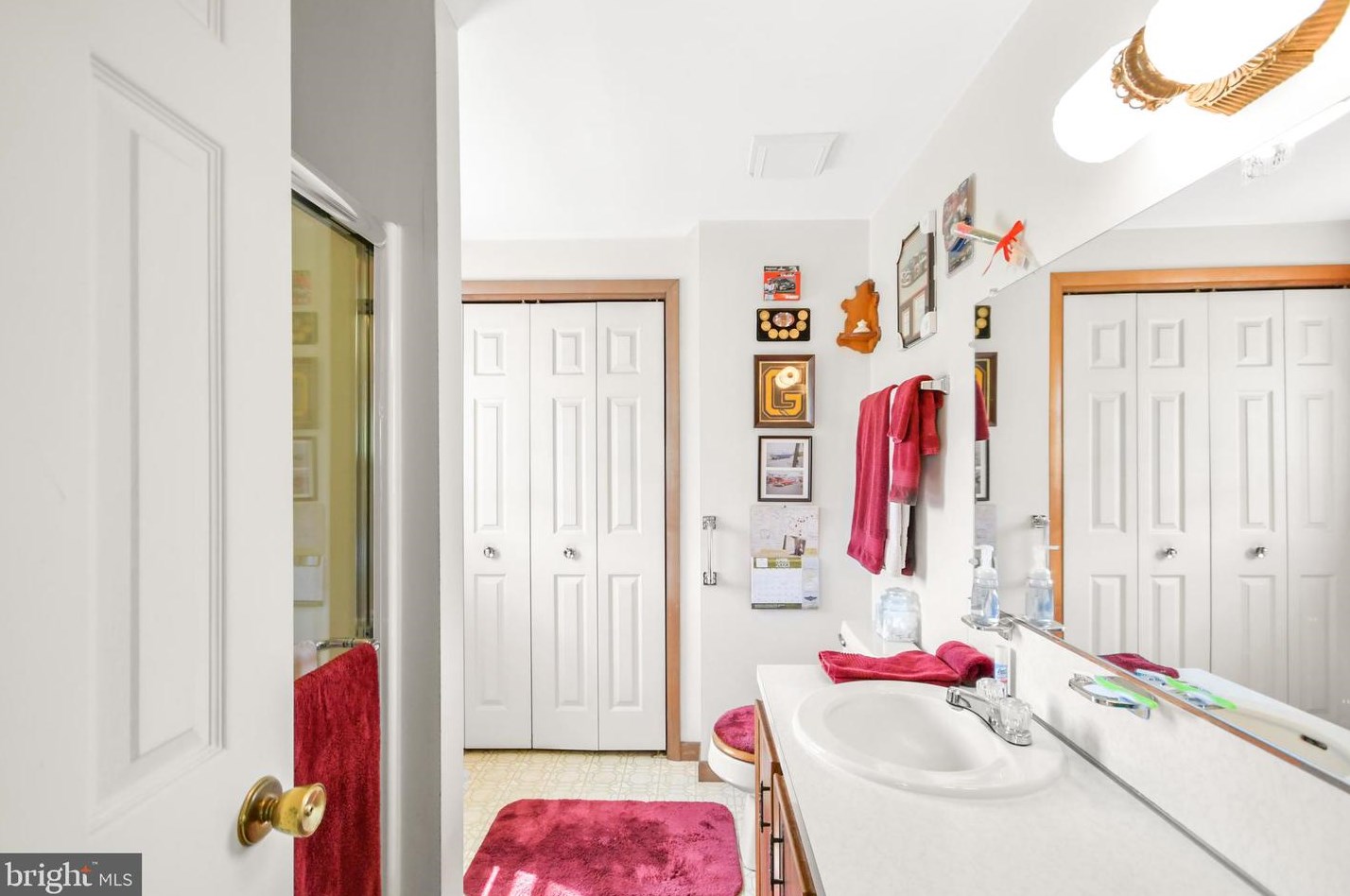 8853 Mapleville Rd, Mount Airy MD  21771-9701 exterior