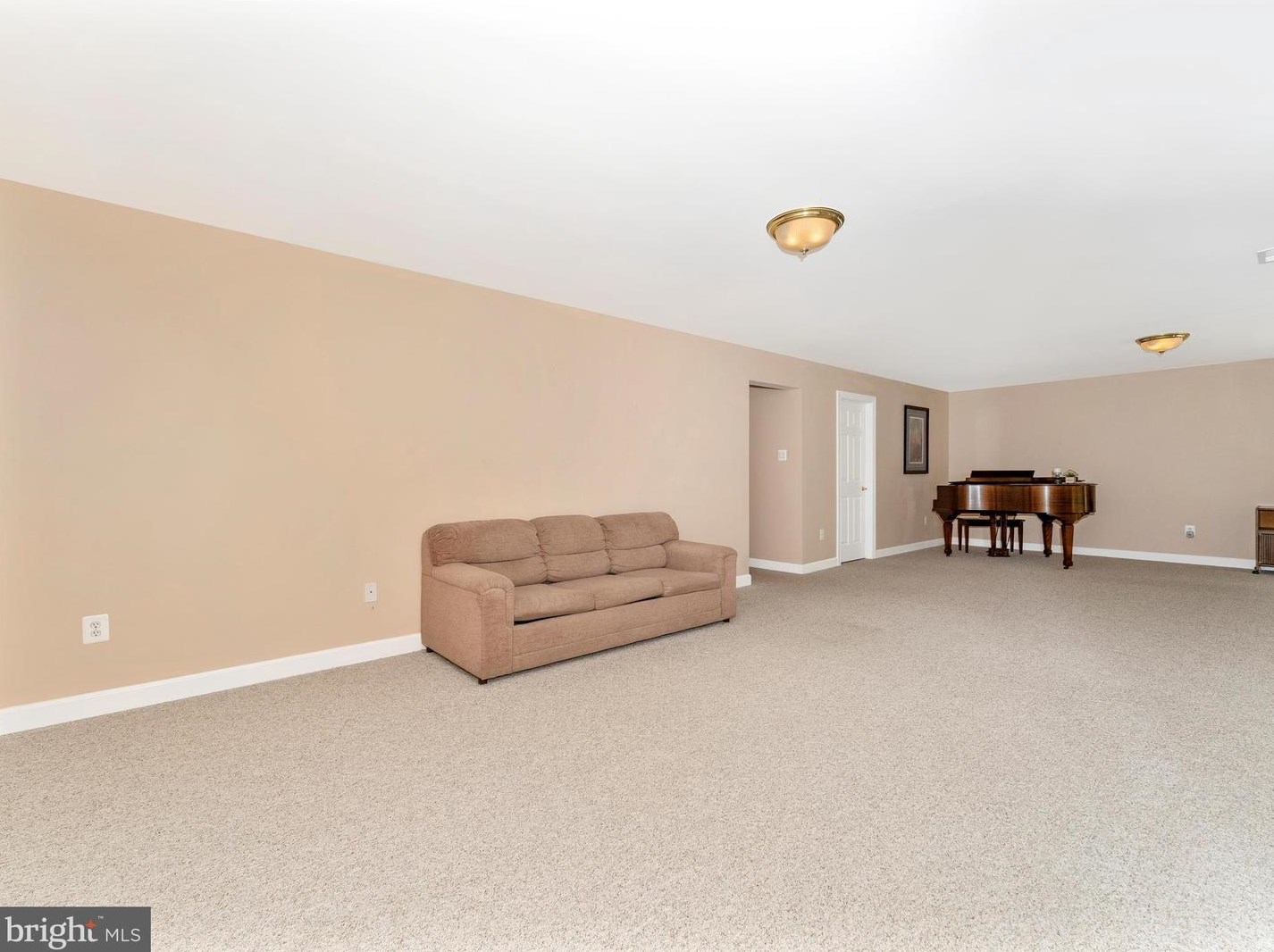 7608 Talbot Run Rd, Mount Airy MD  21771-8402 exterior