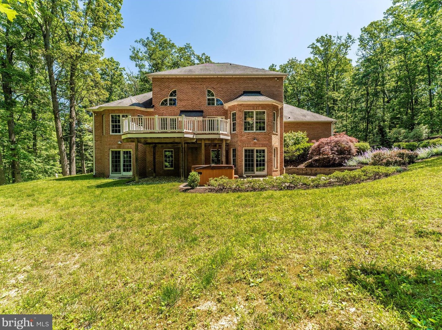 7608 Talbot Run Rd, Mount Airy MD  21771-8402 exterior