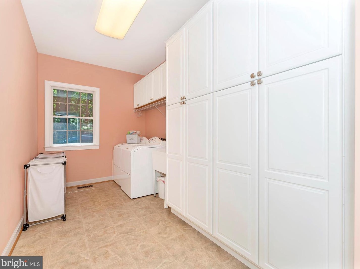 7608 Talbot Run Rd, Mount Airy MD  21771-8402 exterior