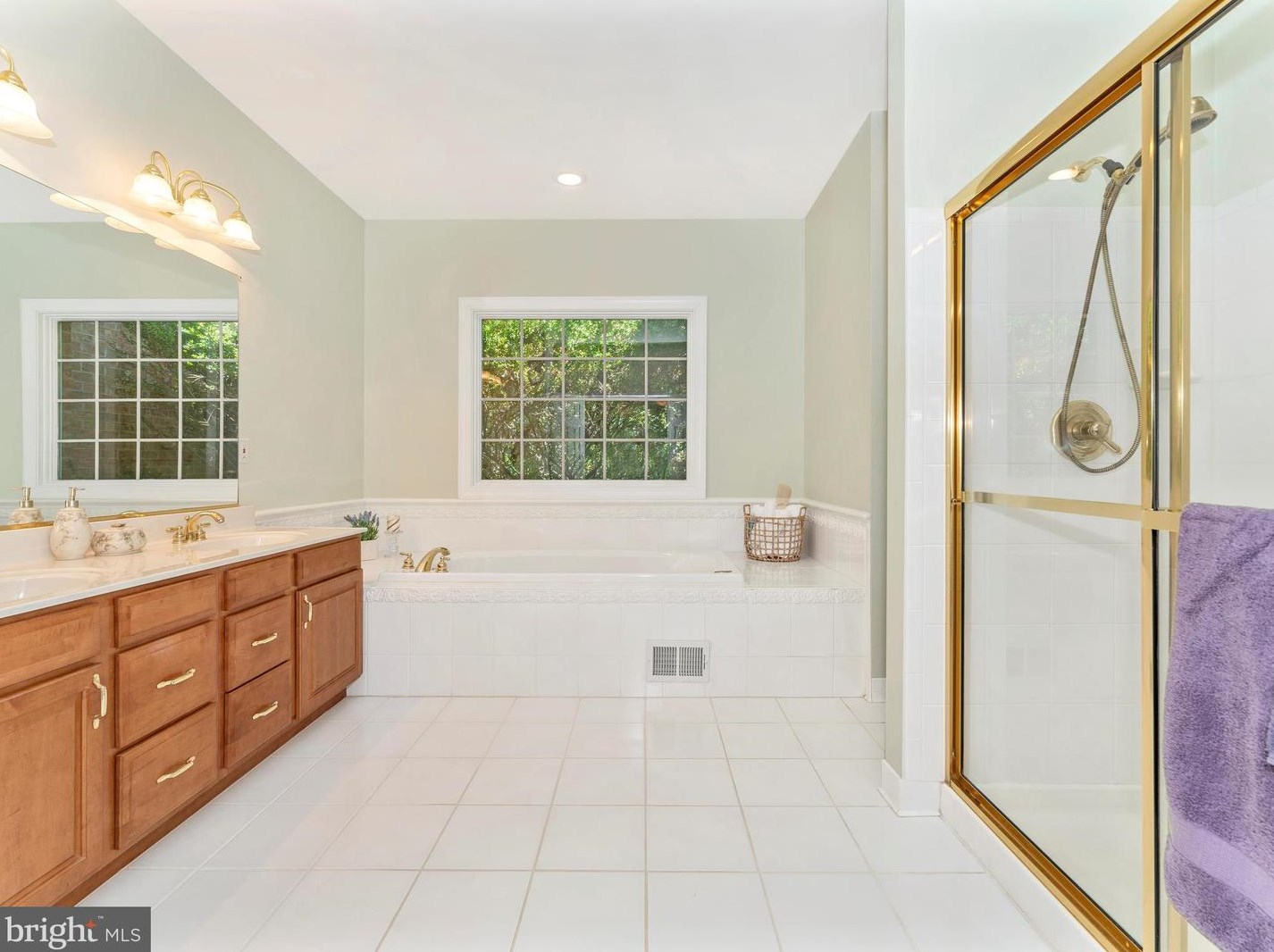 7608 Talbot Run Rd, Mount Airy MD  21771-8402 exterior