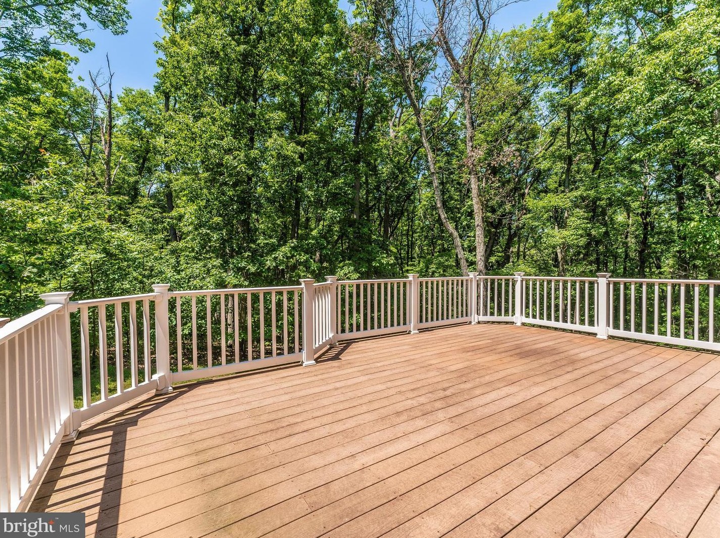 7608 Talbot Run Rd, Mount Airy MD  21771-8402 exterior