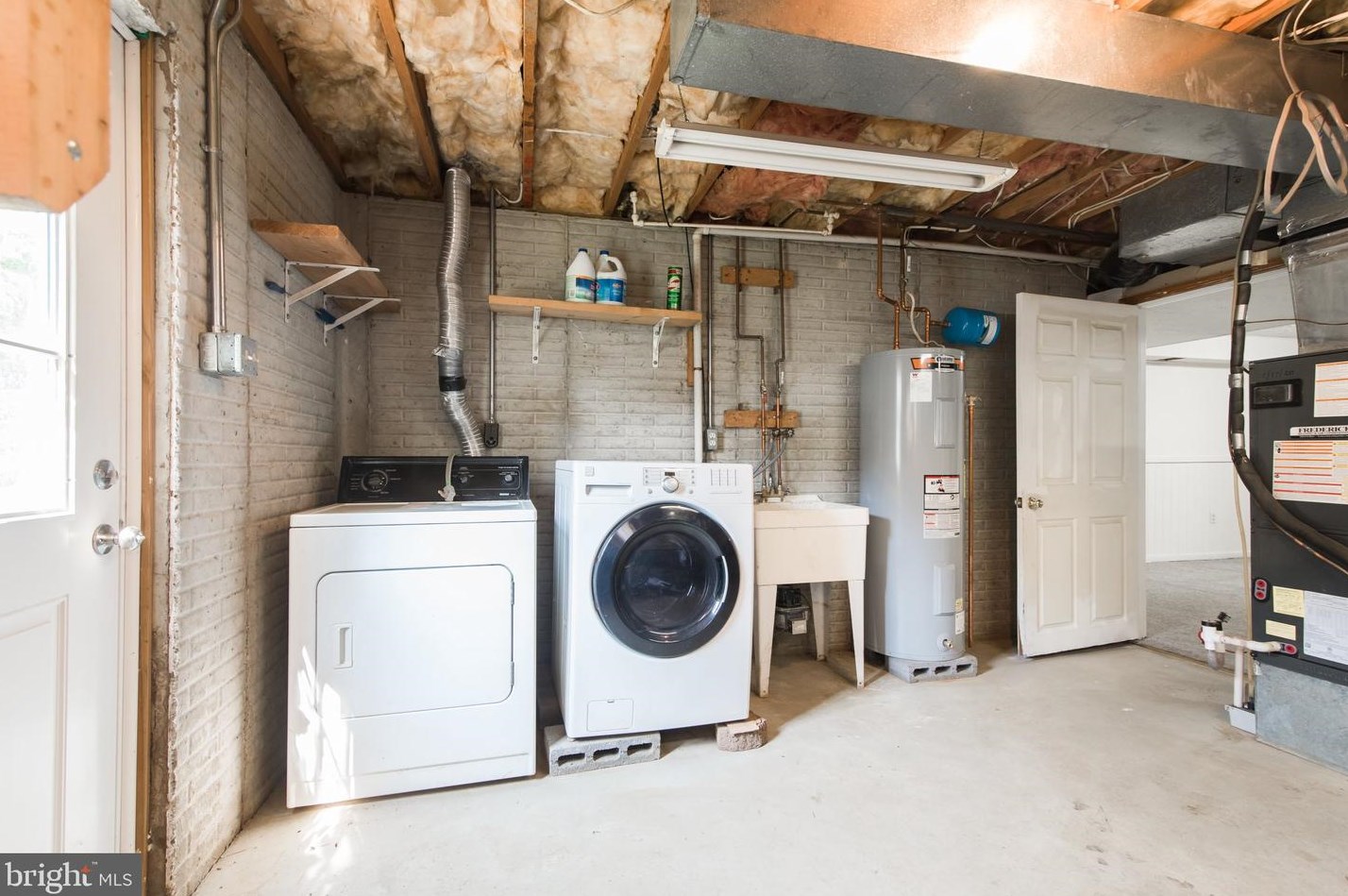 1720 Brookshire Run, Point Of Rocks MD  21777-2012 exterior