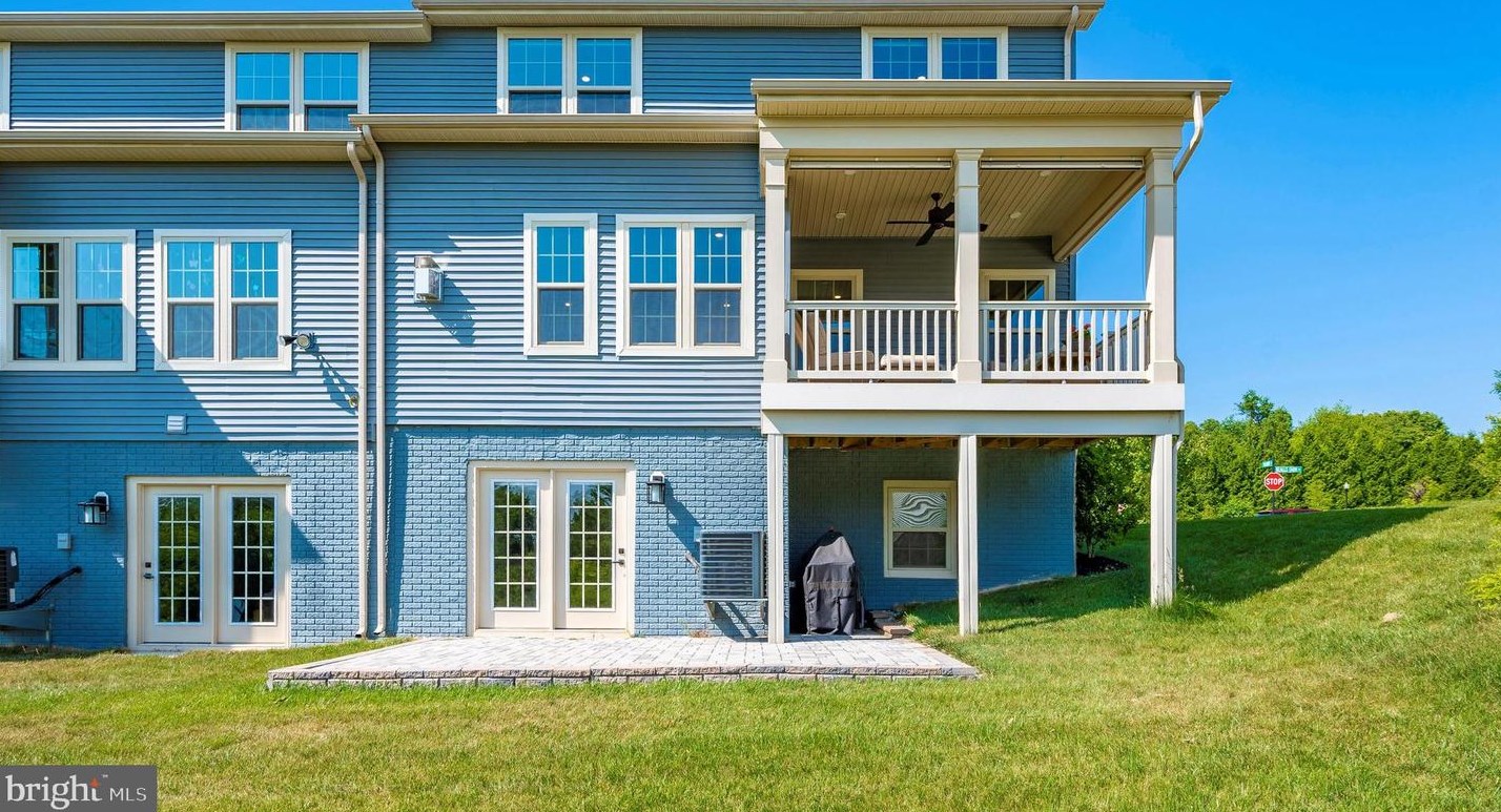 9247 Bealls Farm Rd, Frederick, MD 21704