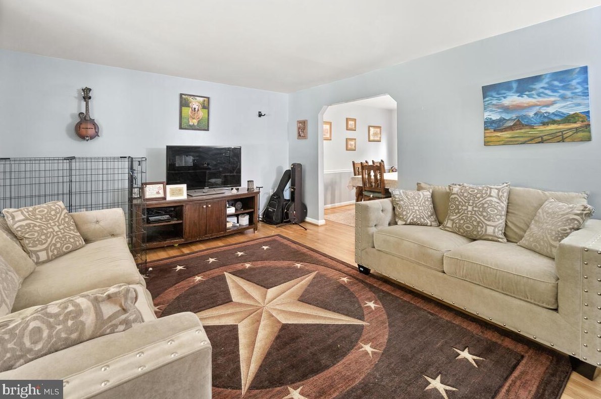 13428 Old Annapolis Rd, Mount Airy MD  21771-7733 exterior