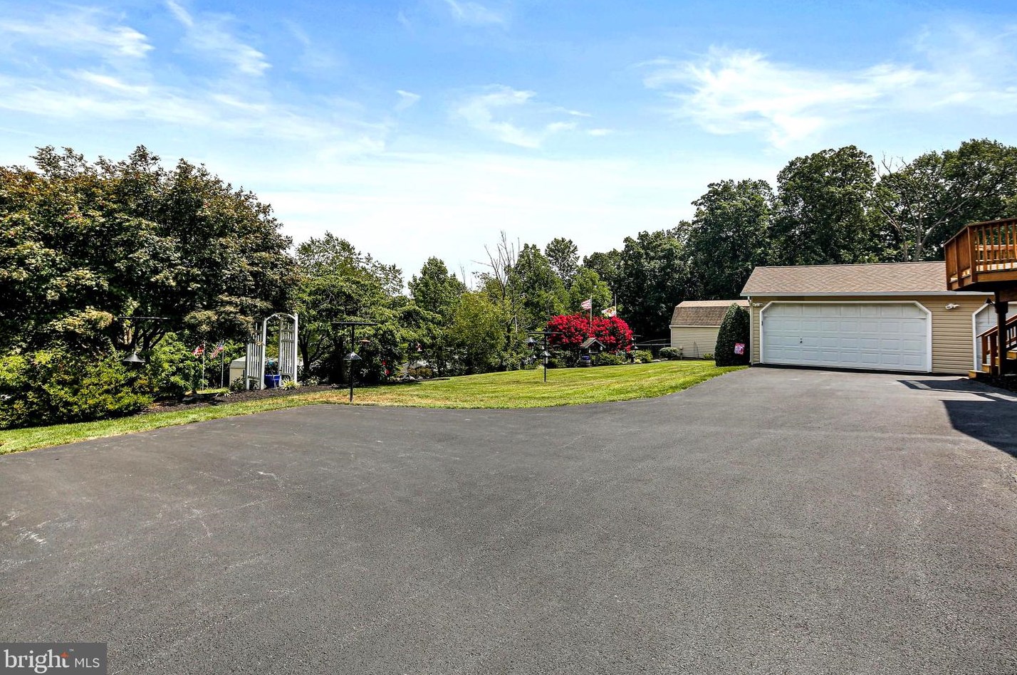 5321 Concord Ct, Mount Airy MD 21771-5815 exterior