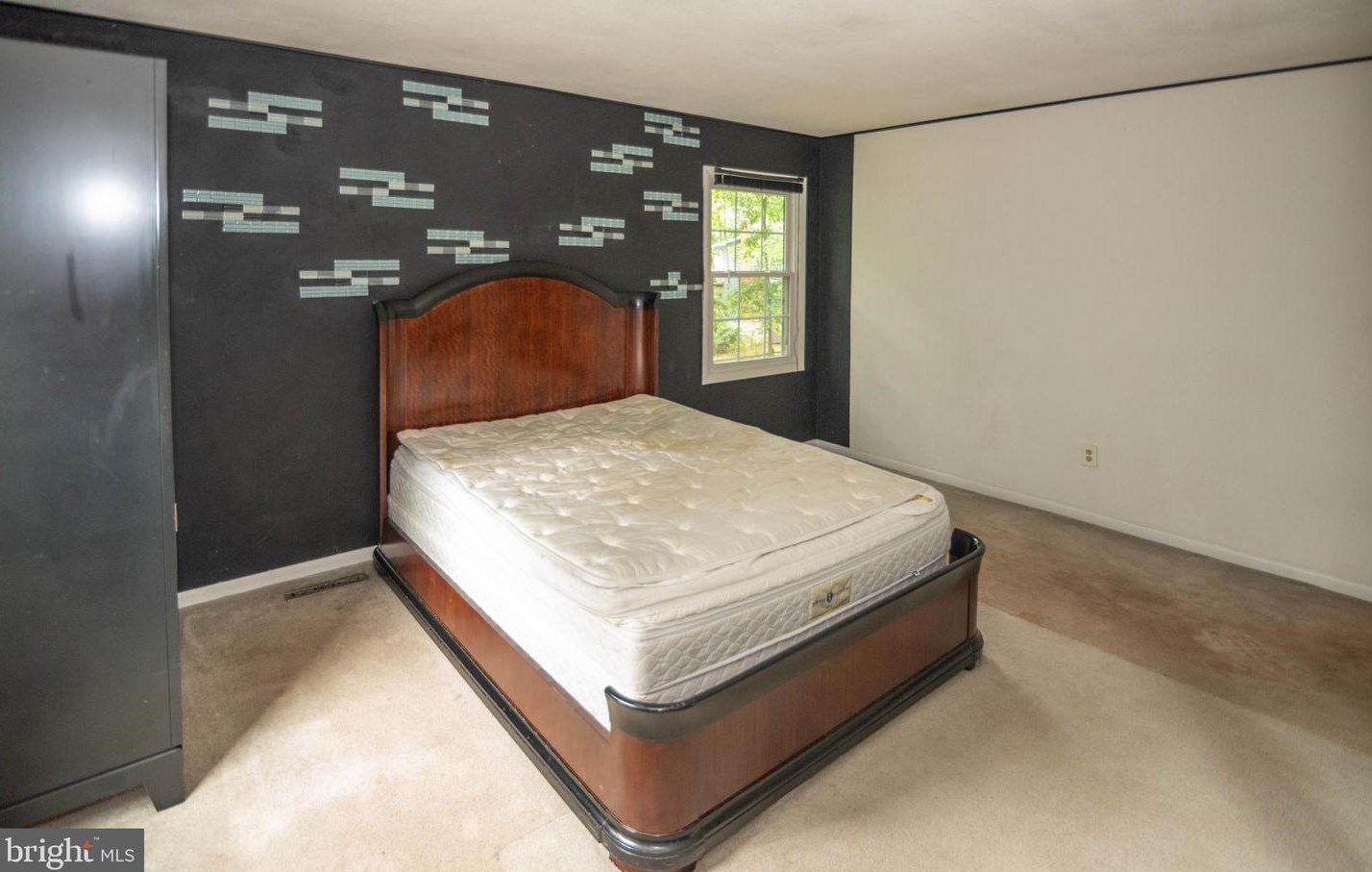 12318 Sherwood Frst Dr, Mount Airy MD 21771-6025 exterior