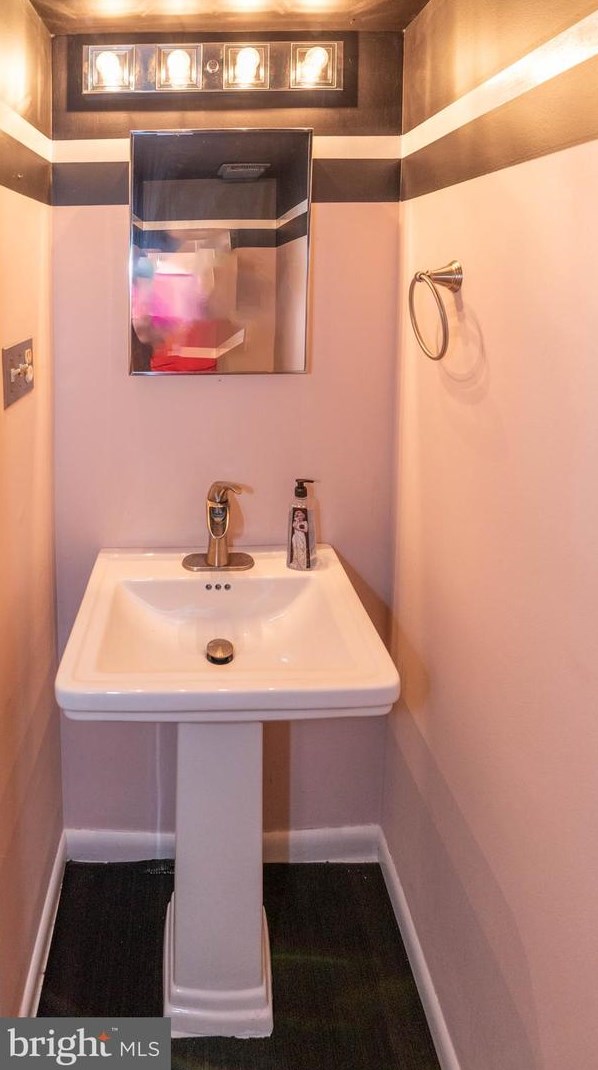 12318 Sherwood Frst Dr, Mount Airy MD 21771-6025 exterior