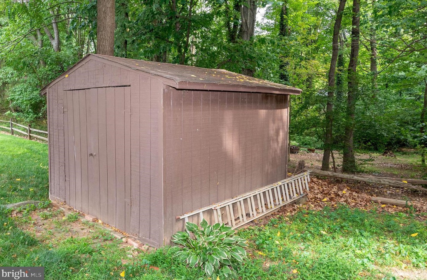 12318 Sherwood Frst Dr, Mount Airy MD 21771-6025 exterior