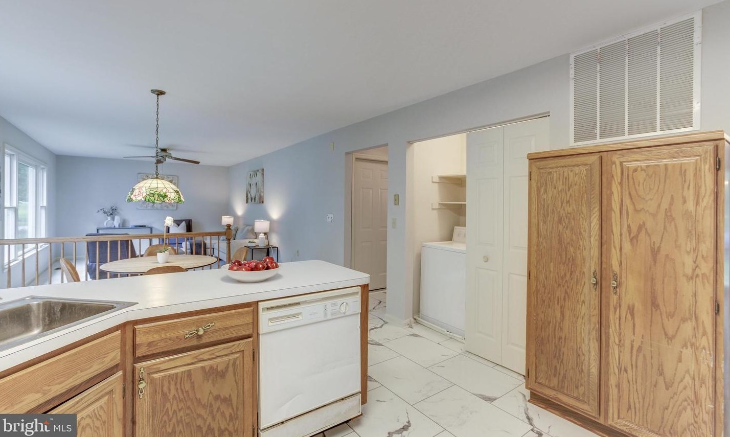 7108 Downing St, Adamstown MD 21710-9414 exterior