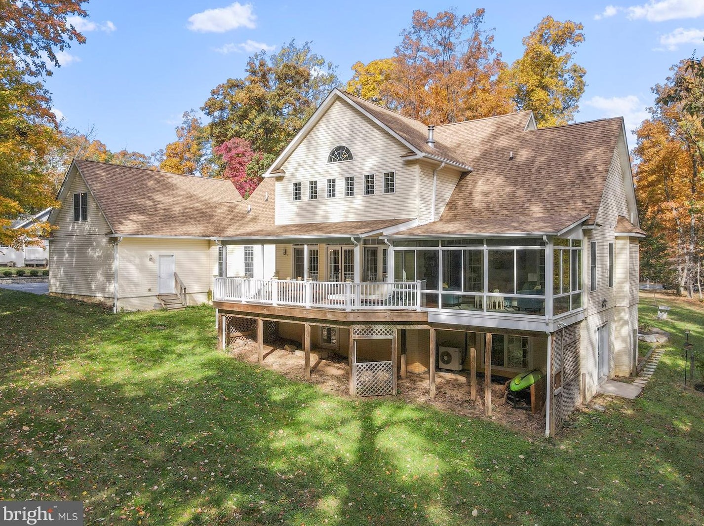 7532 Talbot Run Rd, Mount Airy MD  21771-8444 exterior