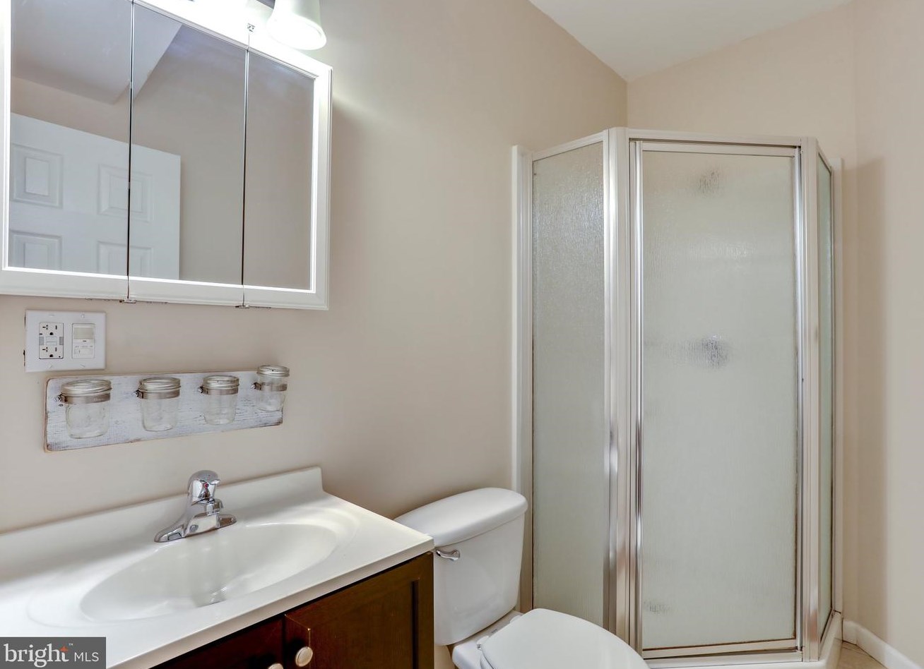 7532 Talbot Run Rd, Mount Airy MD  21771-8444 exterior