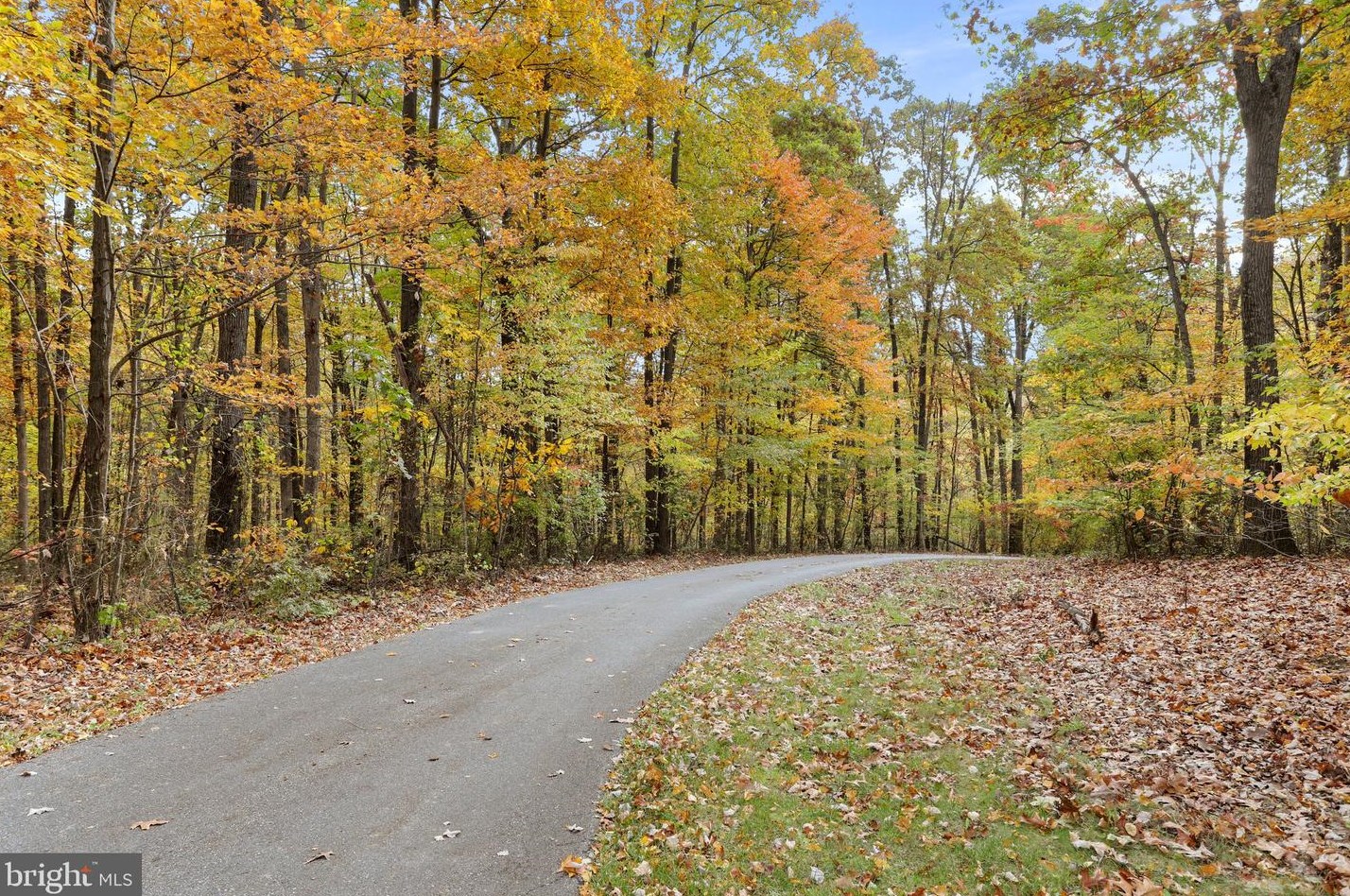 7532 Talbot Run Rd, Mount Airy MD  21771-8444 exterior