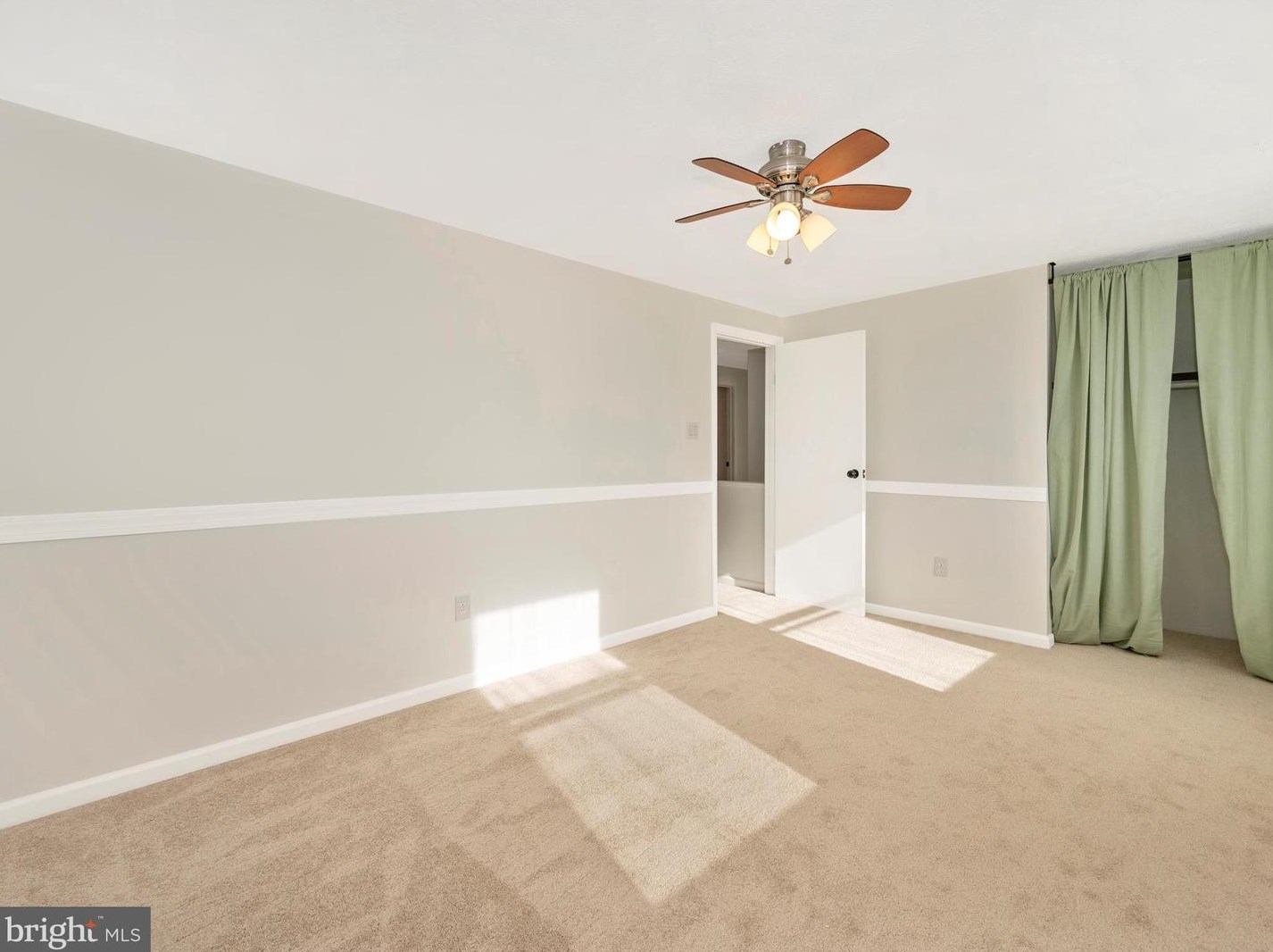 4491 Jade Ct, Middletown MD  21769-7419 exterior
