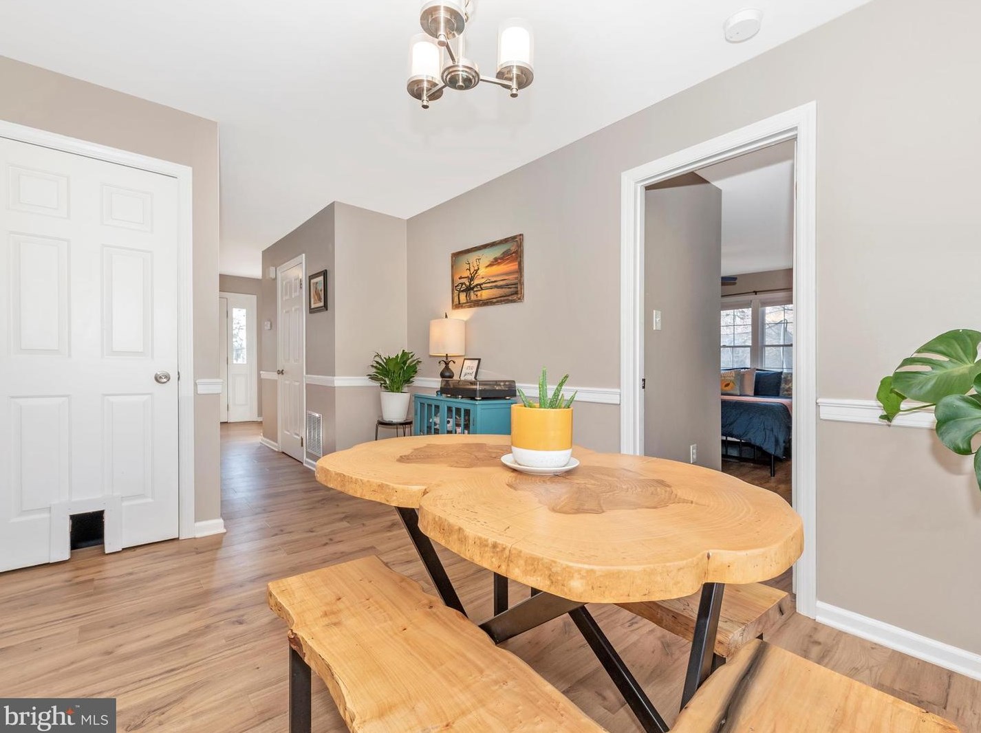 1 Eastern Cir, Middletown MD  21769-8000 exterior