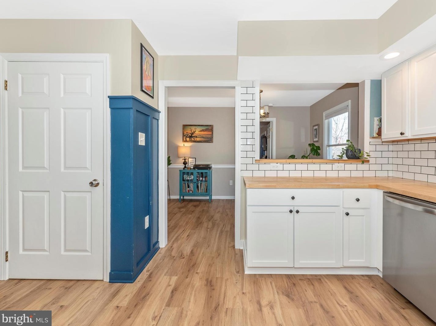 1 Eastern Cir, Middletown MD  21769-8000 exterior