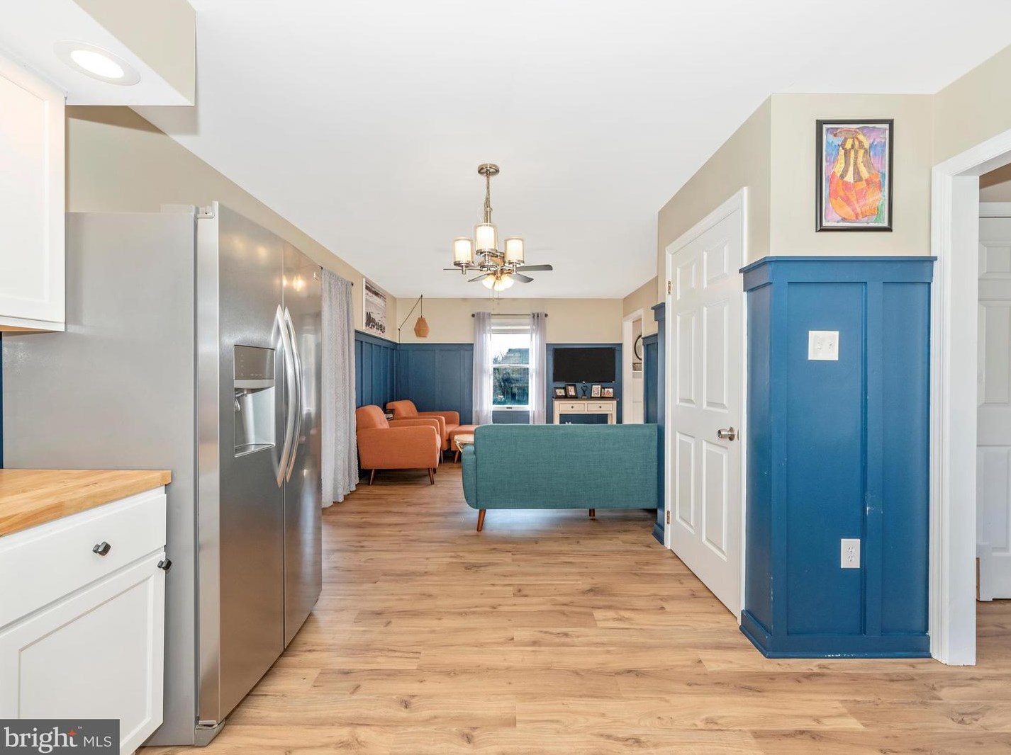 1 Eastern Cir, Middletown MD  21769-8000 exterior