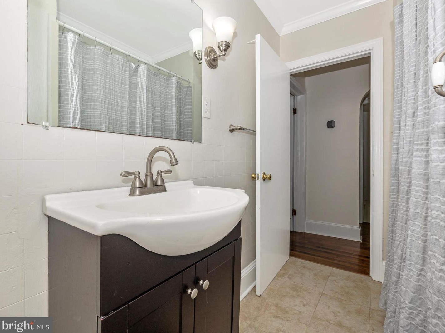 6819 Vale Summit Ln, Middletown MD  21769-6637 exterior