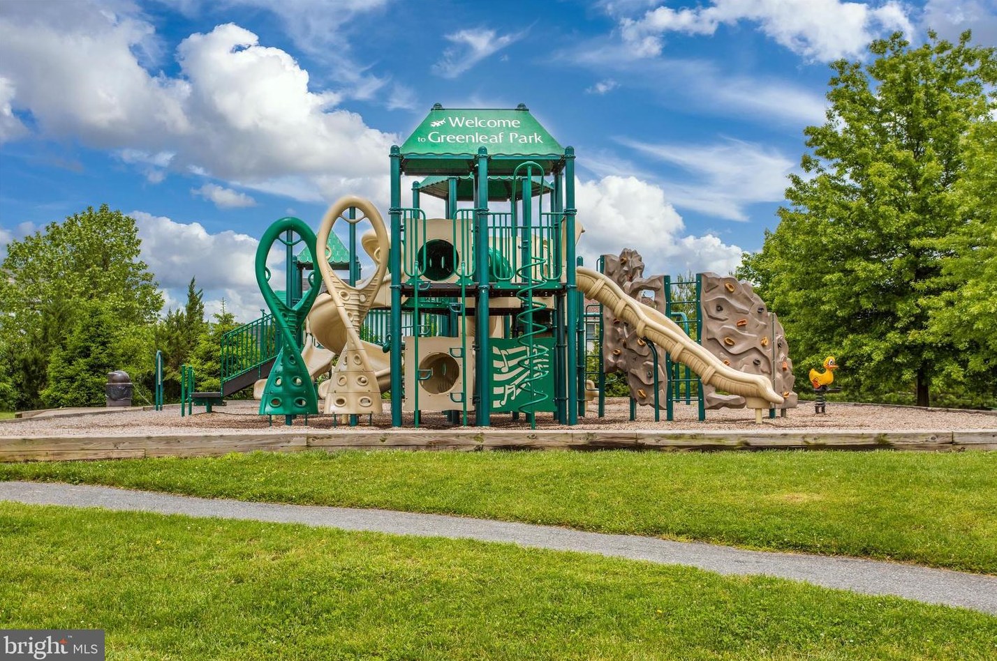 2479 Wayside Ct, Frederick MD  21702-2630 exterior