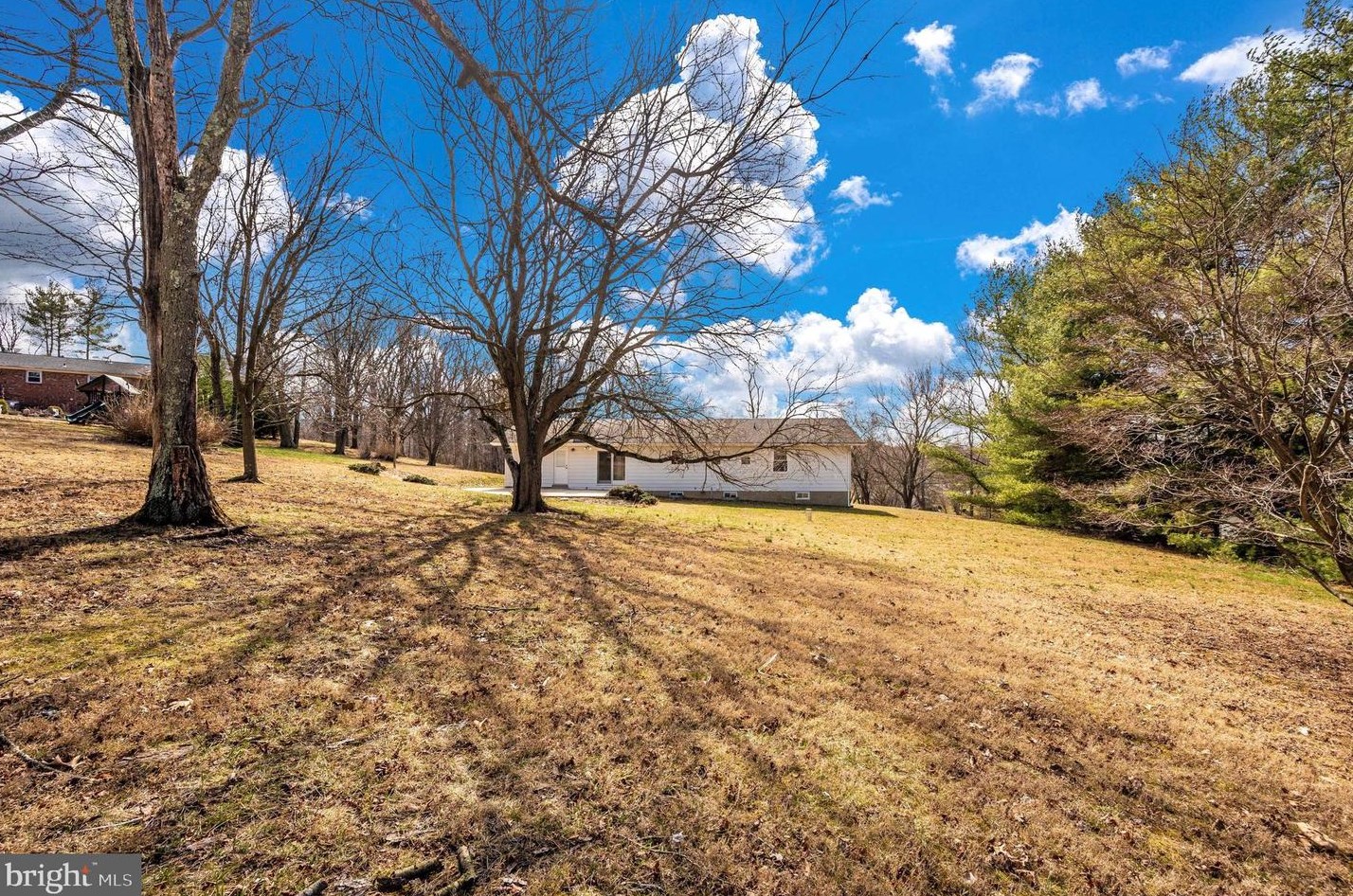 5822 Corporal Jones Ct, Mount Airy MD  21771-5804 exterior