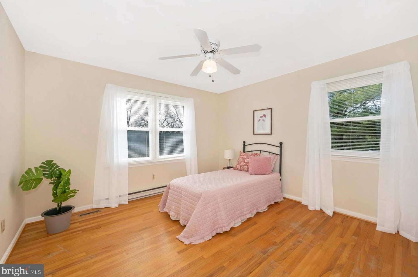 5822 Corporal Jones Ct, Mount Airy MD  21771-5804 exterior