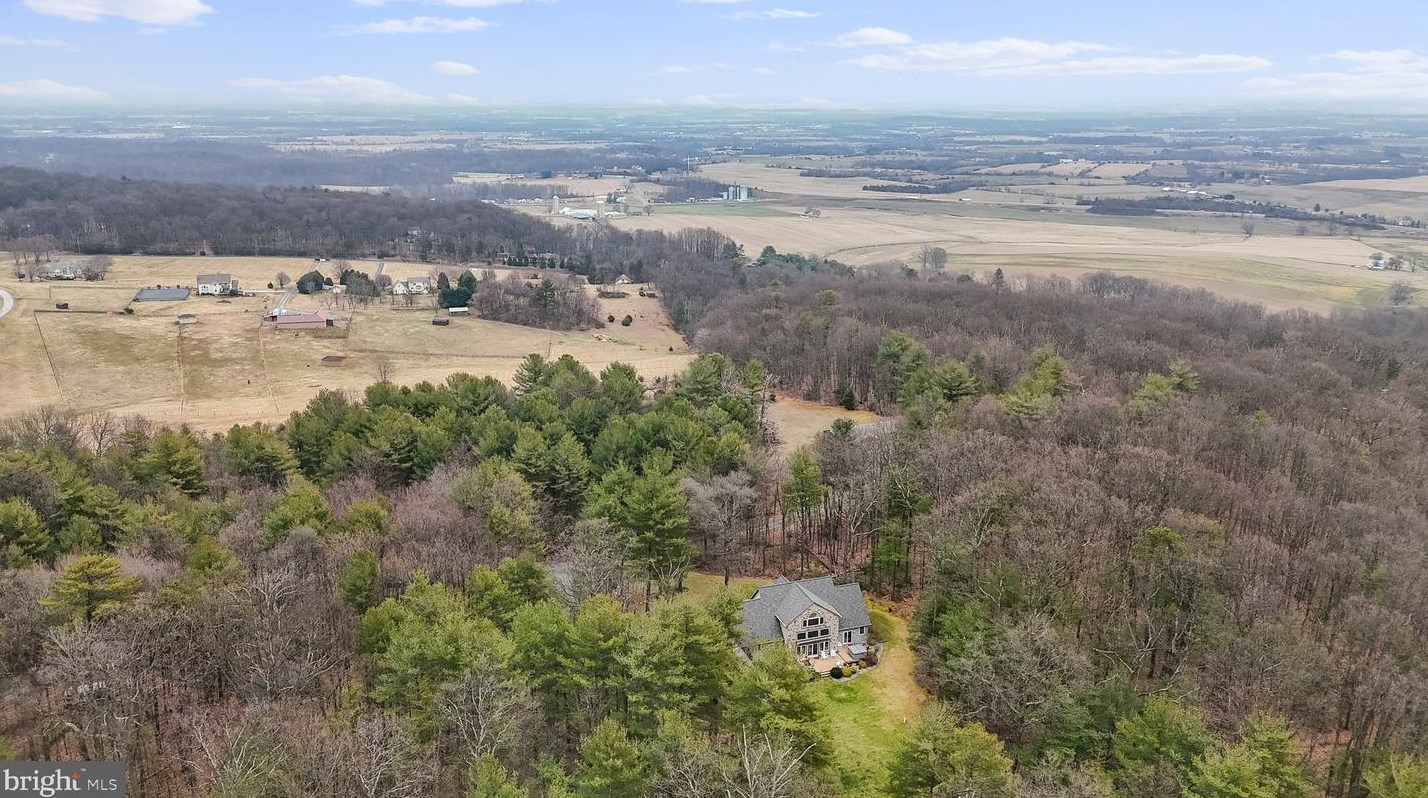 7907 Black Rd, Graceham MD  21788-1011 exterior