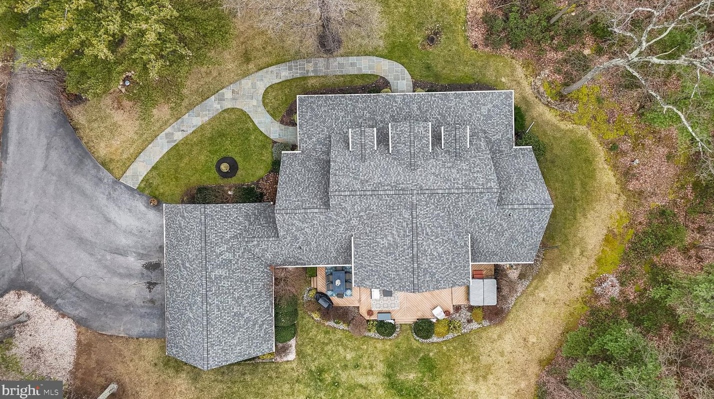 7907 Black Rd, Graceham MD  21788-1011 exterior