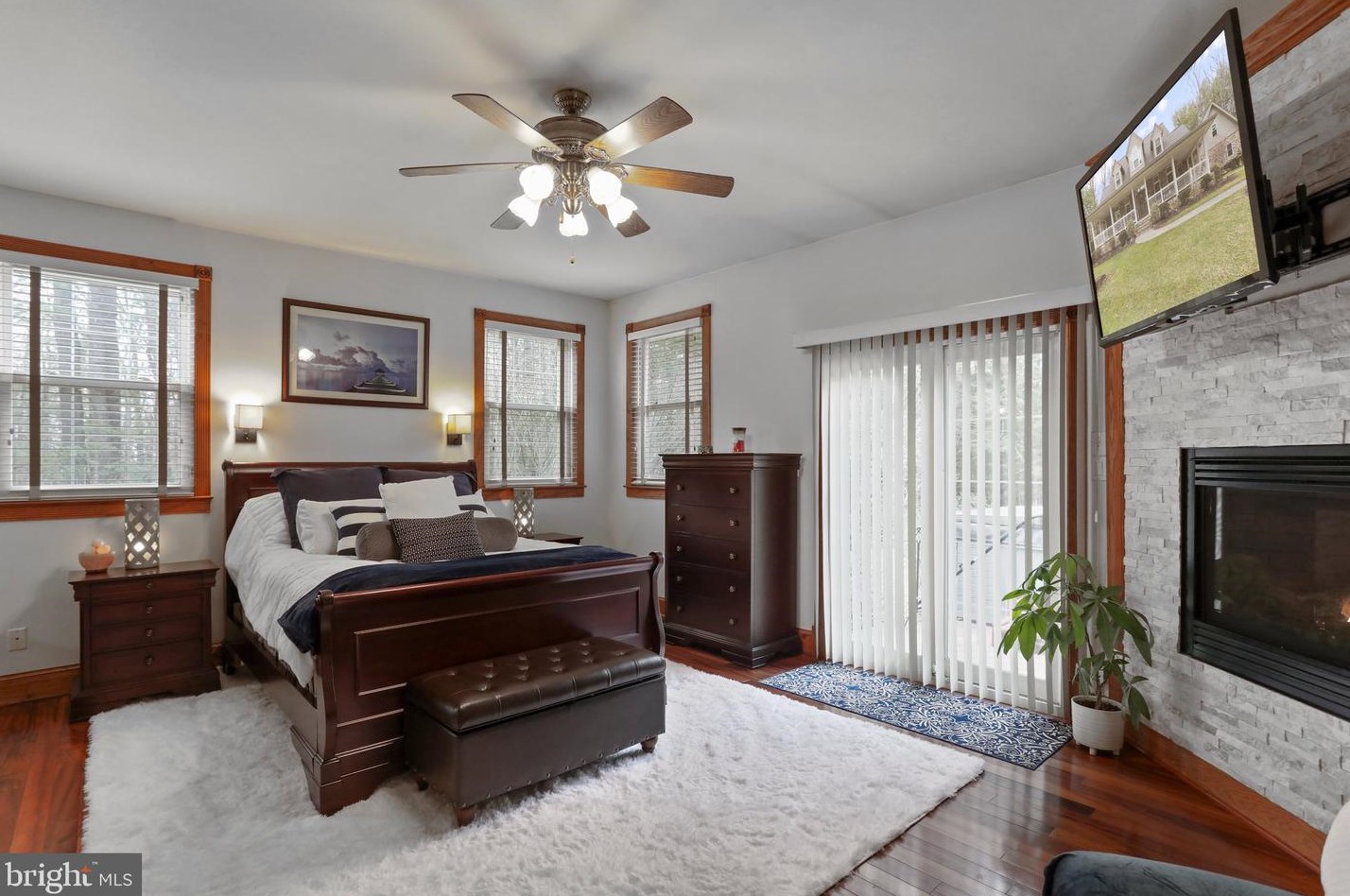 7907 Black Rd, Graceham MD  21788-1011 exterior