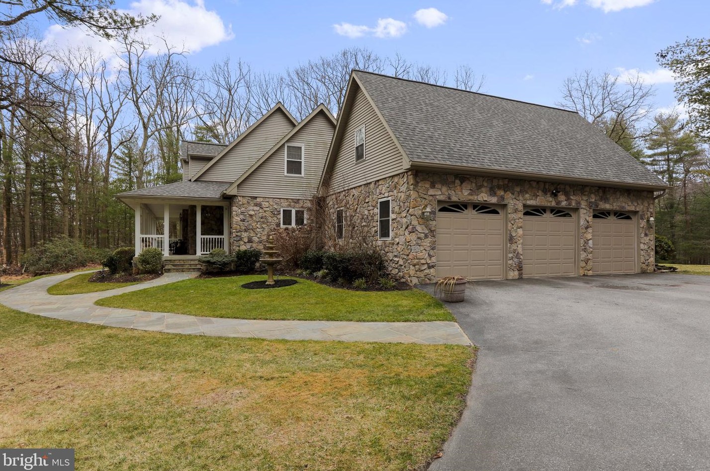 7907 Black Rd, Graceham MD  21788-1011 exterior