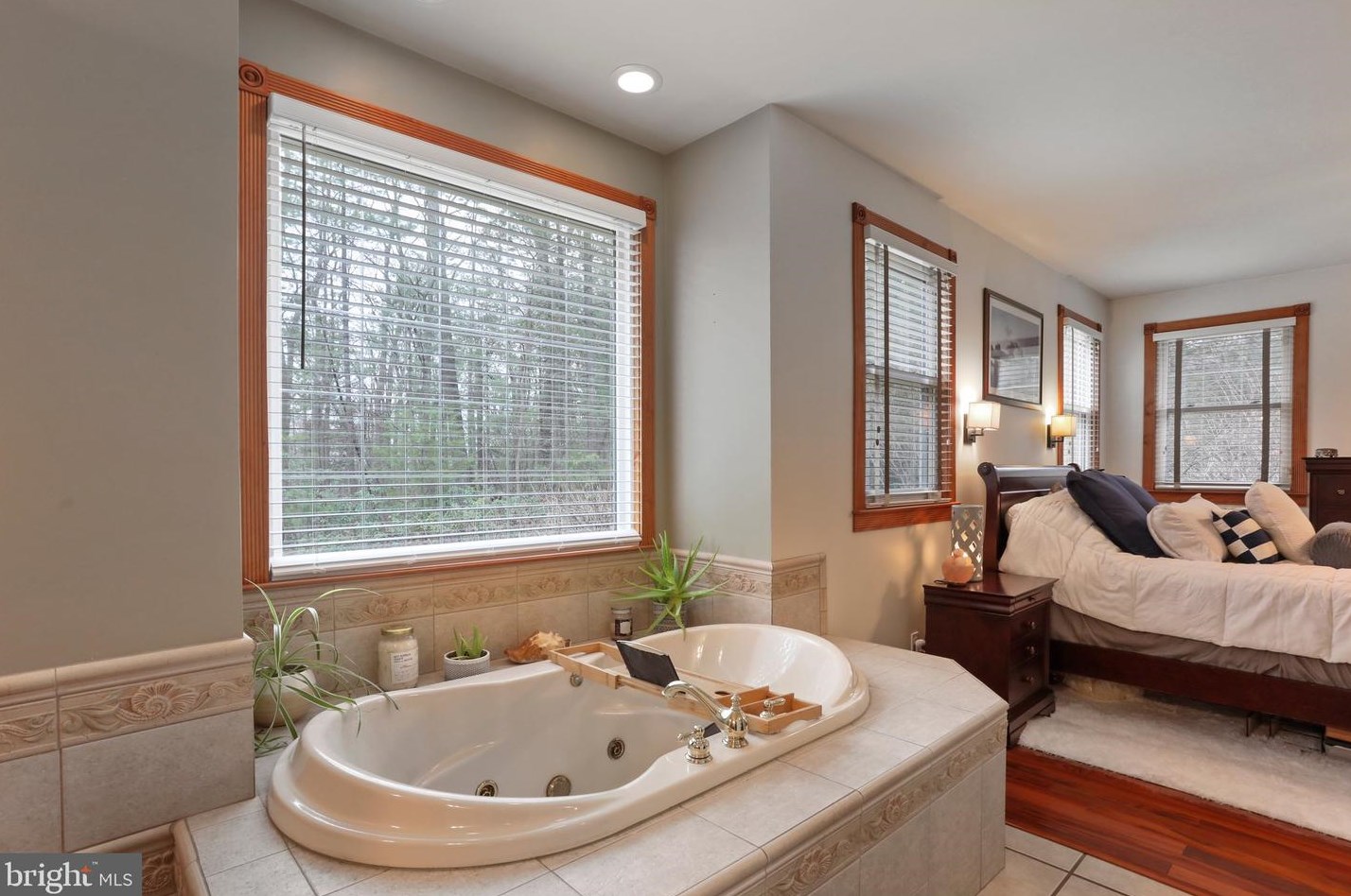 7907 Black Rd, Graceham MD  21788-1011 exterior