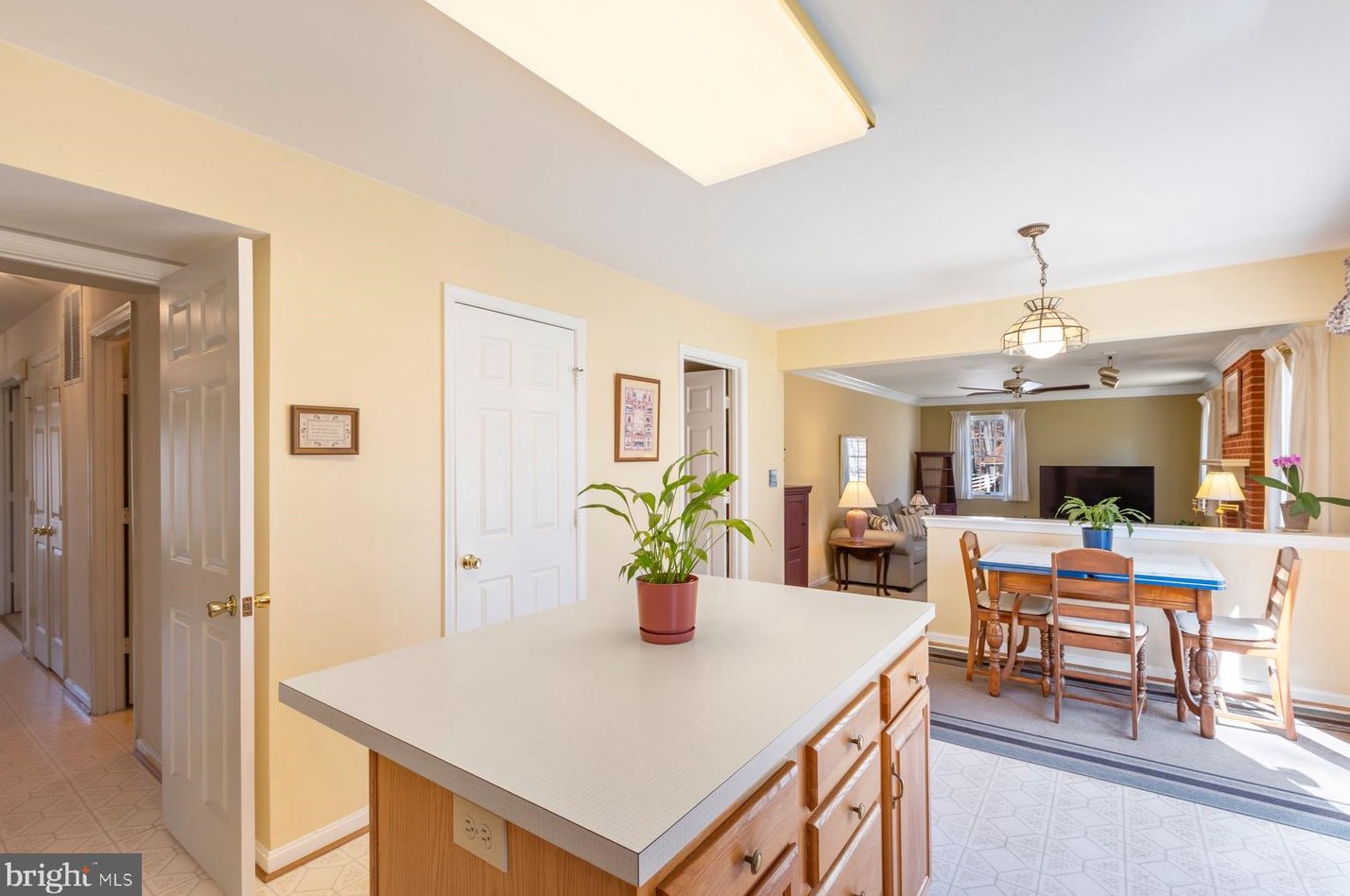 7845 Talbot Run Rd, Mount Airy MD  21771-8408 exterior