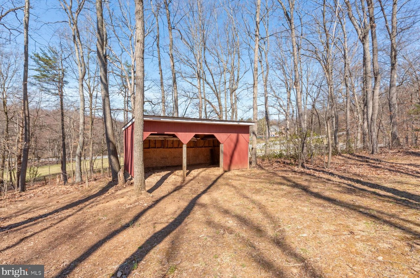 7845 Talbot Run Rd, Mount Airy MD  21771-8408 exterior