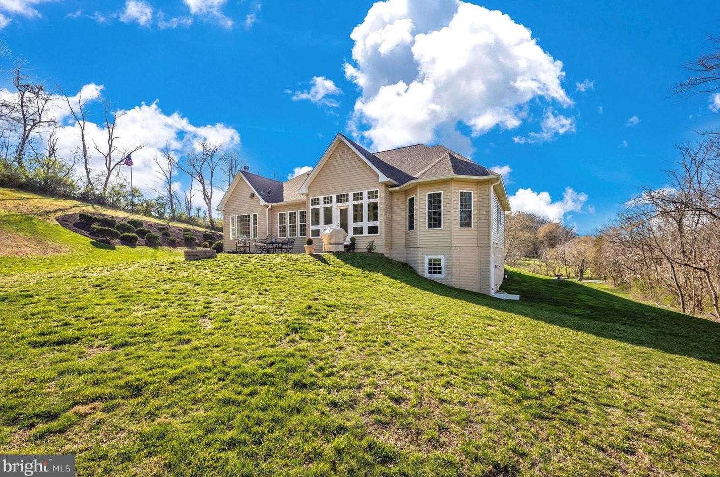 1105 Greenfield Rd, Tuscarora MD  21790-2001 exterior