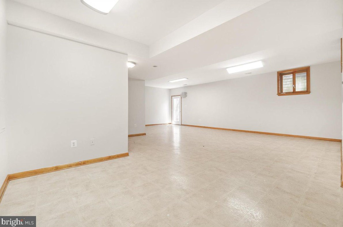 9131 Liberty Village Way, Linwood MD  21791-7301 exterior