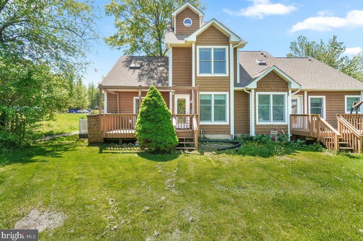 9131 Liberty Village Way, Linwood MD  21791-7301 exterior